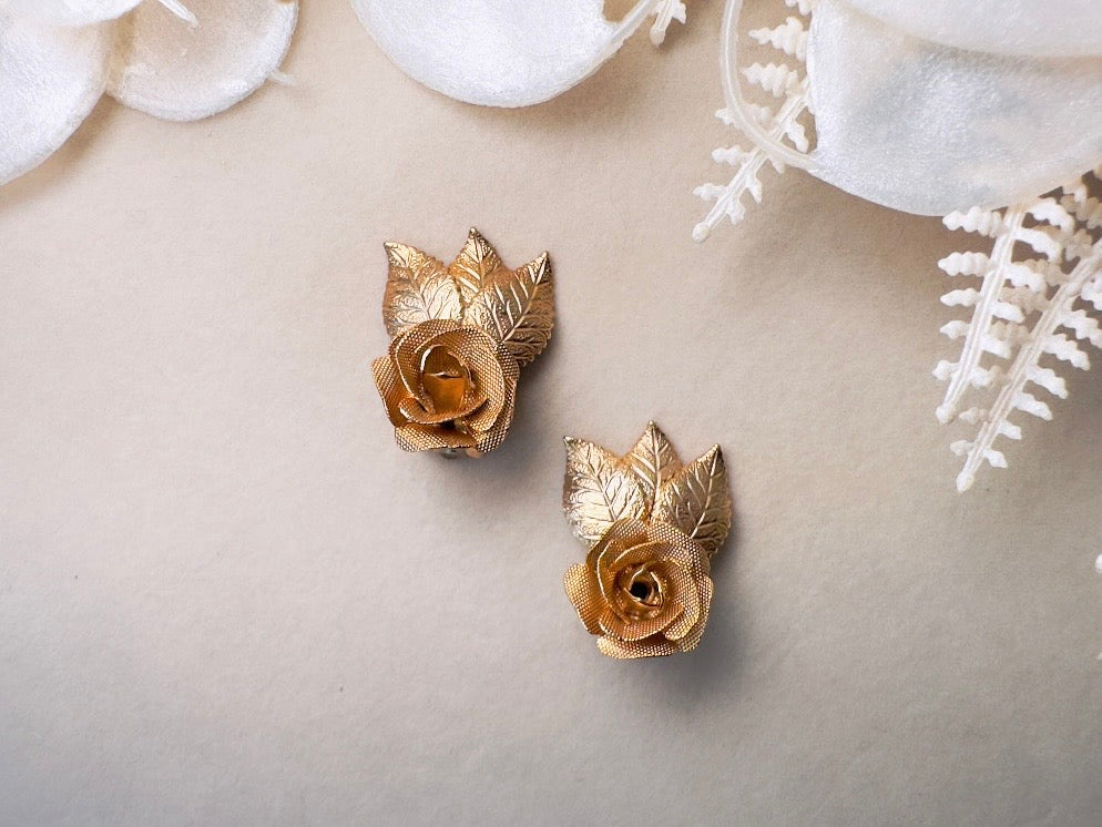 Gold Rose Earrings, Vintage 1960s Clip On Earrings, Sculptutal Gold Leaf Bridal Mesh Rose MCM 60's Clip Earrings, Designer Signed Judy Lee