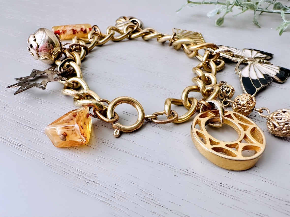 Vintage Charm Bracelet, Gold Chunky Bracelet with Butterfly Charm, Gold Star Charm and Gold Filigree Details, 1970s Retro Vintage Bracelet