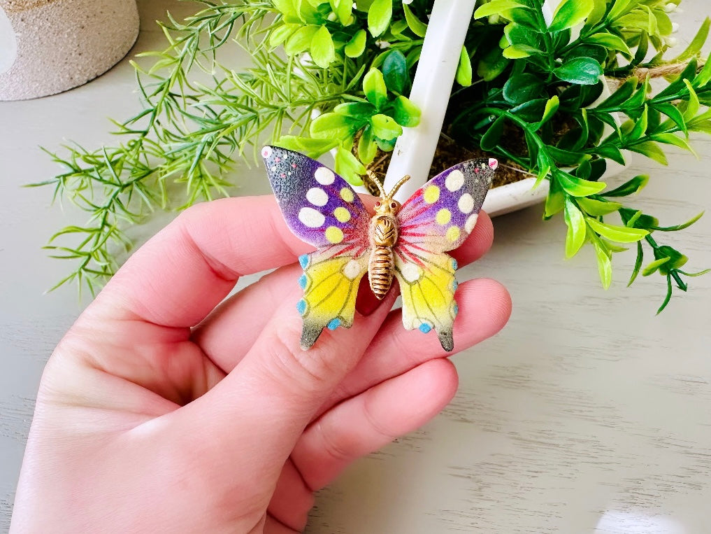 Colorful Butterfly Brooch, Pretty Vintage Enamel Butterfly Pin, Beautiful Purplr Pink Yellow and Gold Tone Butterfly Broach, Spring Fashion