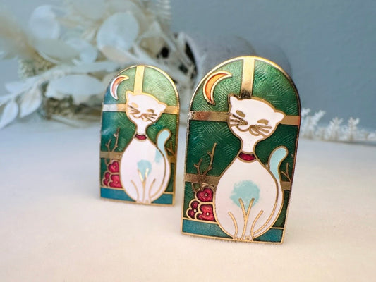 Cloisonné Cat Earrings, Gorgeous Vintage Earrings with White Cat in Windowsill with Moon, Green Clip On Earrings Nonpierced 1980s Earrings