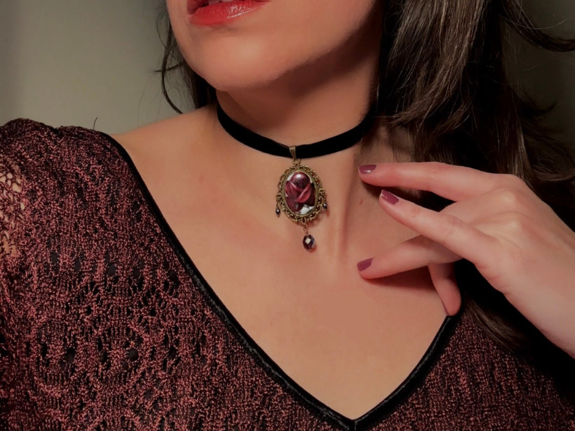 Victorian Choker with Burgundy Rose Vintage Cameo and Black Velvet Ribbon, Handmade Gothic Choker with Flower Pendant and Crystals