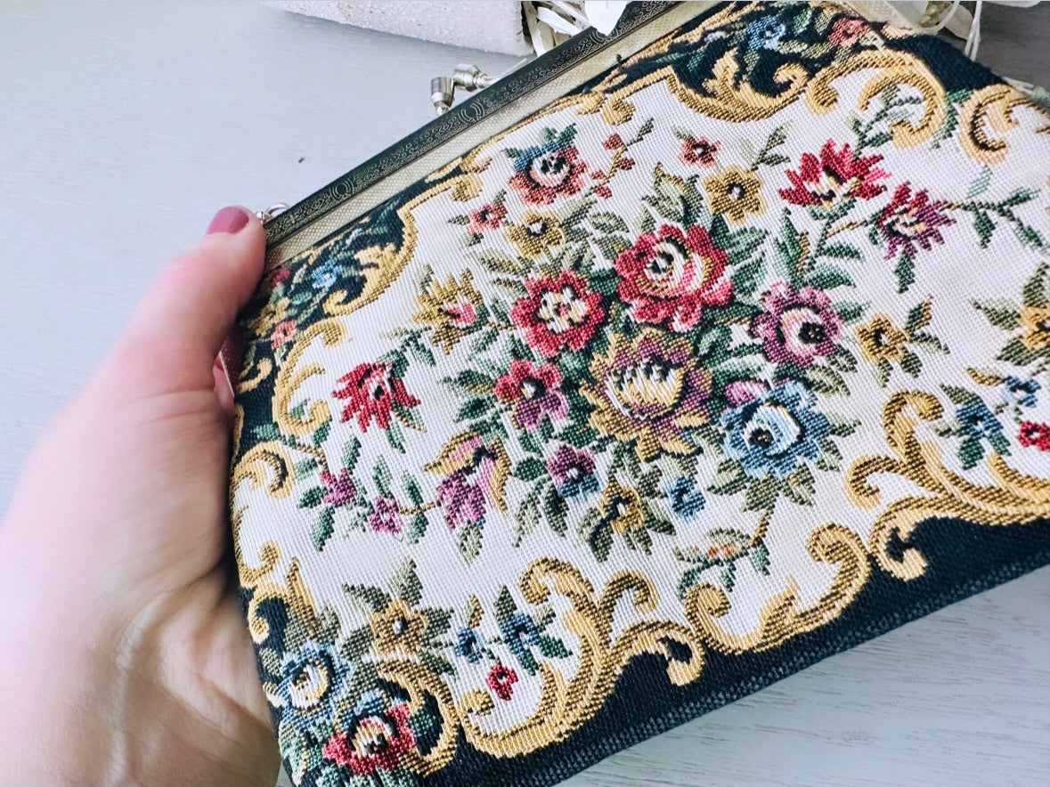 Vintage Black Floral Tapestry Purse with Gold Chain Strap, 1950s Vintage Handbag, Flower Print Gold Hardware