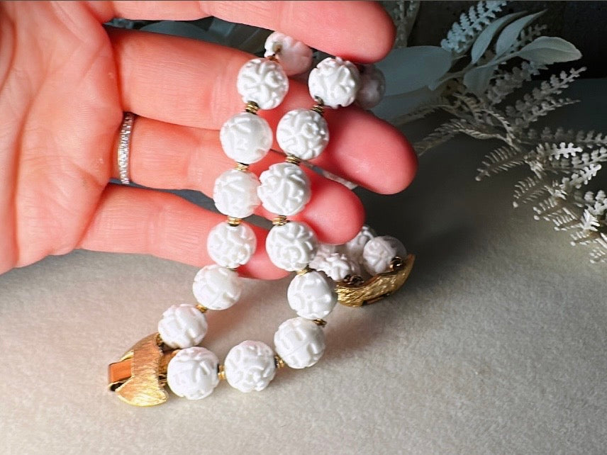 White Monet Bracelet, 1960s Carved Rose White Acrylic Beaded Double Strand Floral Bracelet