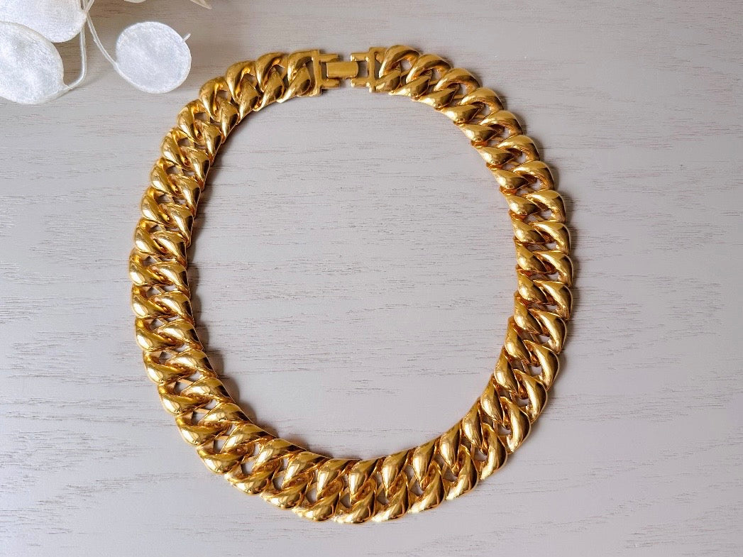 Trifari Gold Chain Necklace, Vintage Chunky Gold Necklace, Bold And Beautiful Style, 1980s Gorgeous Authentic Vintage Designer Jewelry