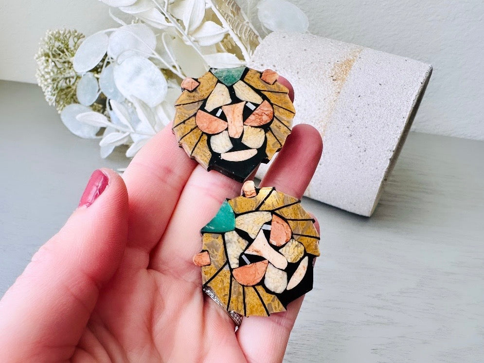 Lee Sands Lion Earrings, Shell and Stone Mosaic Lion Face Vintage Earrings, Brown, Peach and Green Vintage Leo 1980s Pierced Post Earrings