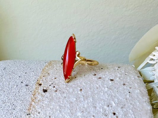 Vintage Carnelian Ring, Vintage Avon Earth Stone Marquise Cut Faux Red Carnelian Statement Ring Romantic Gifts for Her, Classic Size 9.75