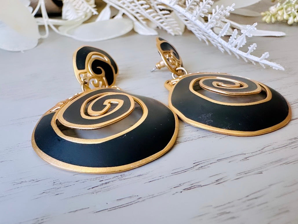 Black Berebi Earrings, Vintage Spiral 1980s Black and Gold Pierced Post Earrings, Rare Vintage Berebi 80s Dramatic Matte Dangles Earrings