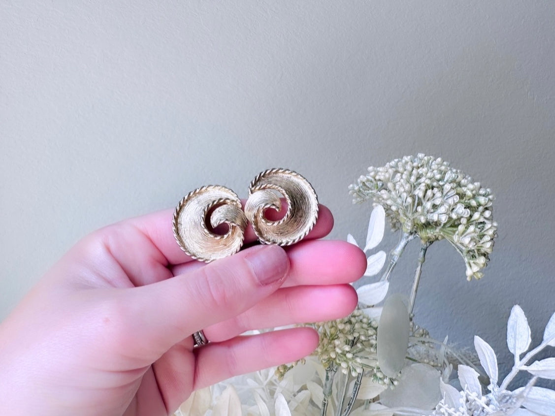 Brushed Gold Vintage Clip On Earrings with Rope Border, Unique Comma Shape Swirl, Classic Gold Earrings 1" Long, Clip-Ons for Non-Pierced