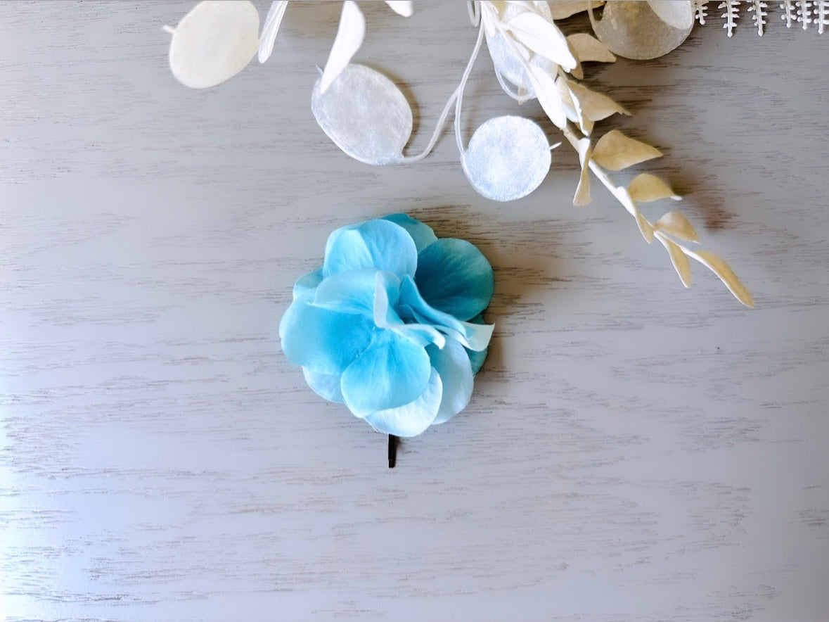 Blue Hydrangea Hair Pin, Dreamy Blue Bridal Hair Clip, Light Blue Fabric Flower Hair Accessory, Boho Romantic Floral Wedding Accessories