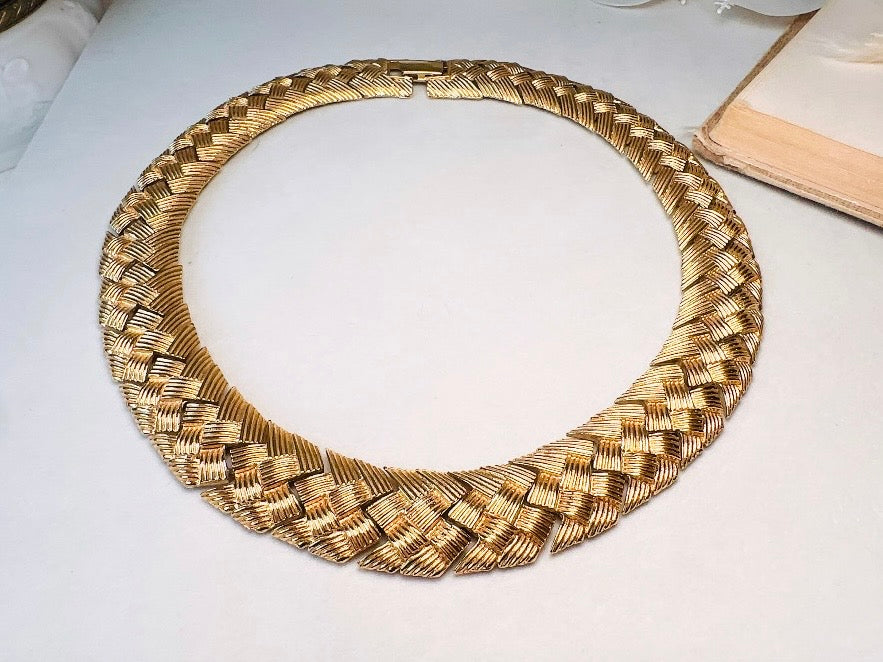 Gold Vintage Chain Necklace by Napier, Basket Weave Style Chunky Gold Woven Collar Necklace, Articulated Braided Thick Chain Necklace
