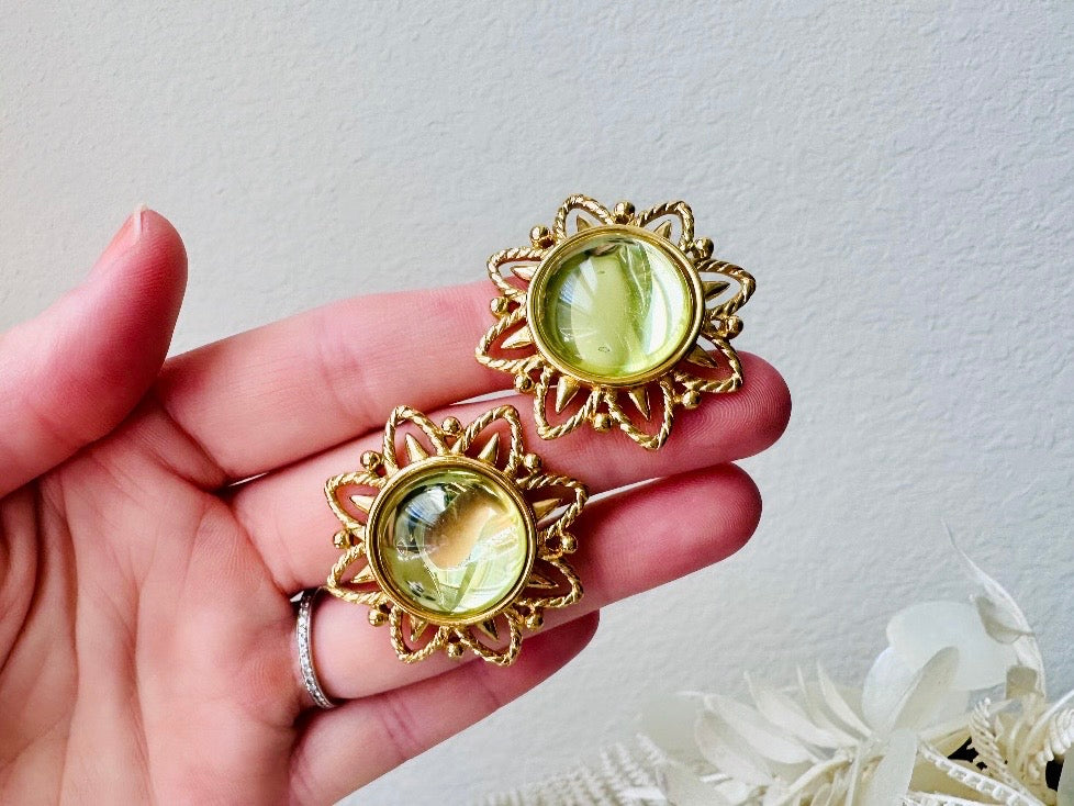 Vintage Signed Trifari Jelly Belly Sun Earrings, Gorgeous Moonglow Chartreuse Domed Glass Earrings, Clip On Trifari Designer Vintage Earring