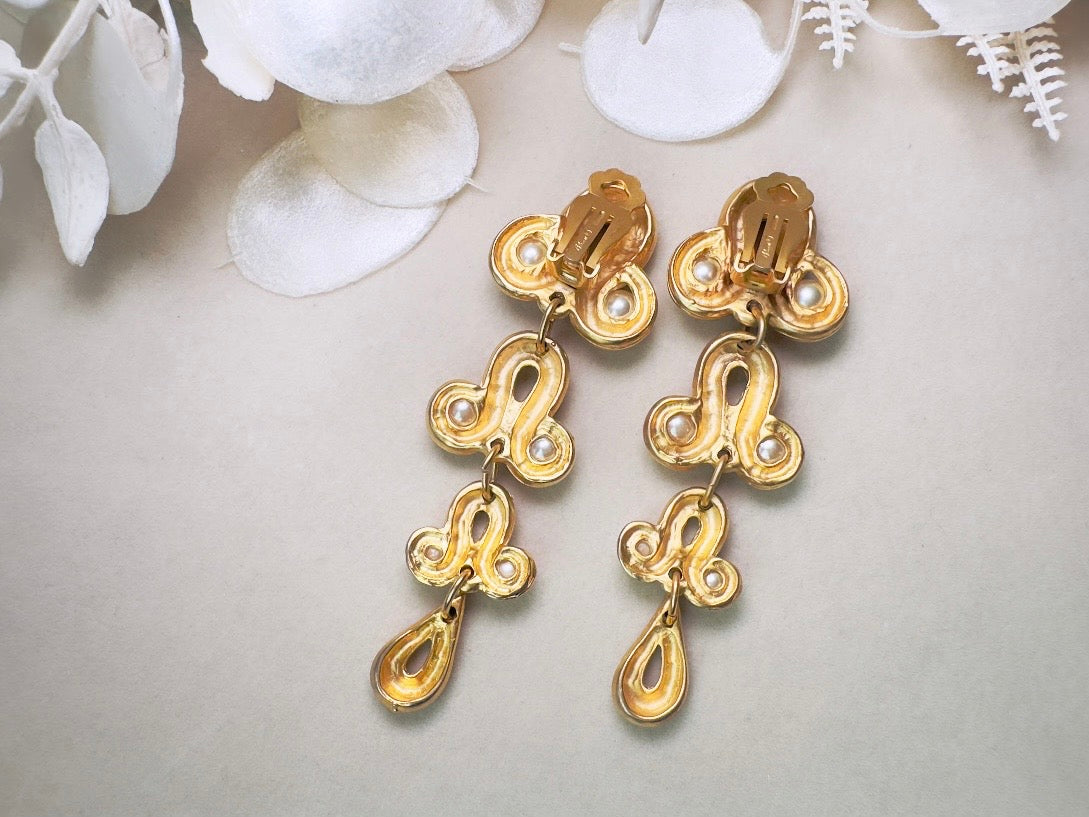 Vintage Blanca Designer Pearl Drop Oversized Matte Gold Clip On Earrings