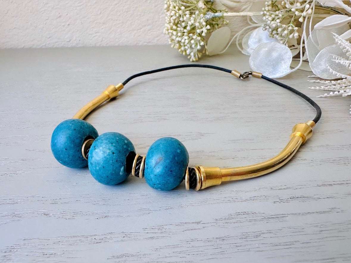 1990s Vintage Necklace, Triple Blue Stone and Gold Bar Necklace, Teal Gold and Black 90's Necklace, Cute Everyday Choker Necklace