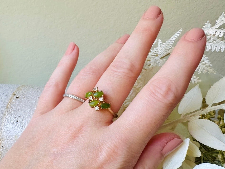 Green Vintage Cocktail Ring, 1960's Costume Fashion Ring, Gold Toned Diamond Rhinestone & Natural Green Jade Hollywood Regency Ring