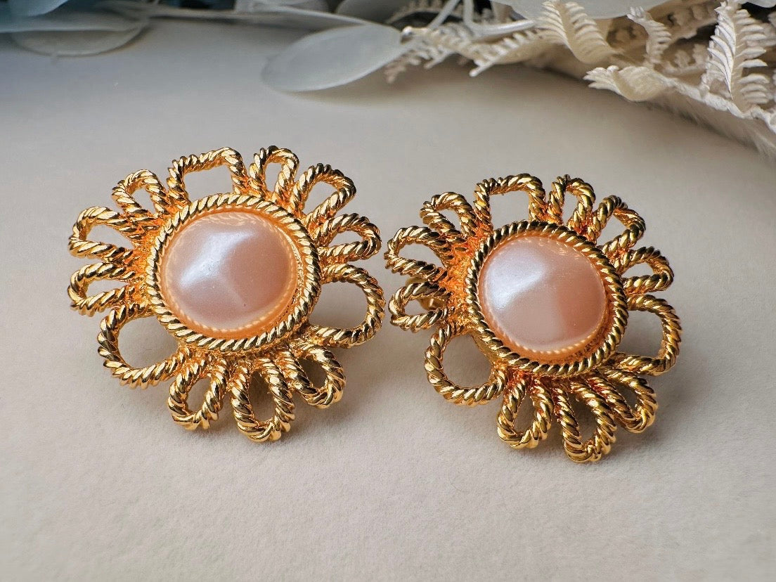 Vintage Blush Pearl Earrings, Gorgeous Pink Faux Pearl Cabochon & Burnished Gold Floral Clip On Earrings