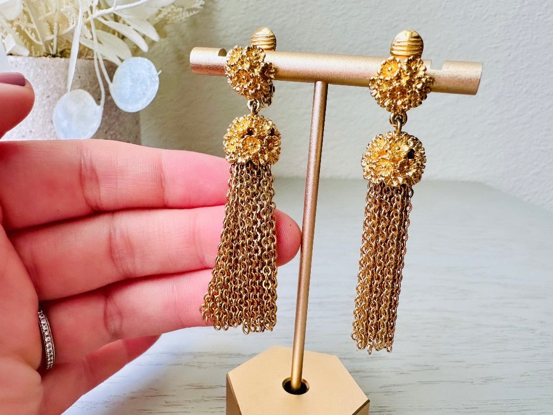 Monet Vintage Gold Tassel Earrings, 1960s Monet Clip On Earrings, Designer Vintage Golden Sculpted Daisy Earrings, 60s Glamour Earrings