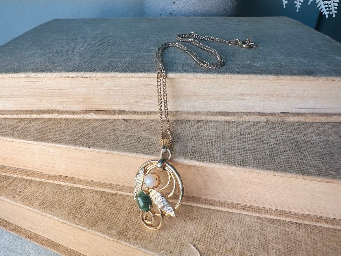 Vintage 1975 Necklace, Green Jade and Pearl Pendant Necklace, Vintage Sarah Coventry Prong Set Double Stone Necklace, Ornate Gold Leaves