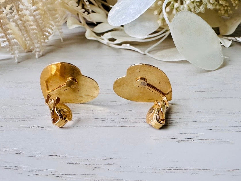 Gold Heart Earrings, Textured Hammered Gold Heart Shaped Clip on Earrings, Unique Vintage 80s Earrings, Pretty Cute Earrings Gifts for Her