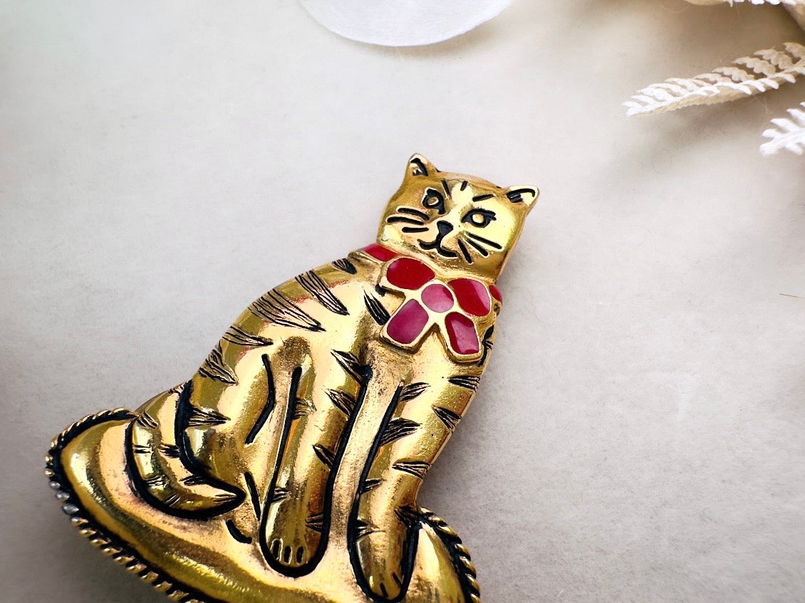 Vintage Cat Brooch, Anne Klein Gold Cat Pin with Red Ribbon Bow, 1980s Vintage Cat Pin, Gold Cat Kitty Broach, Big Statement Animal Brooch