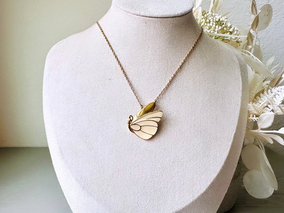 Butterfly Pendant Necklace, Cream and Gold Enamel Vintage Necklace, Monet Butterfly Necklace, Classic Dainty Chain Vintage Necklace 16"