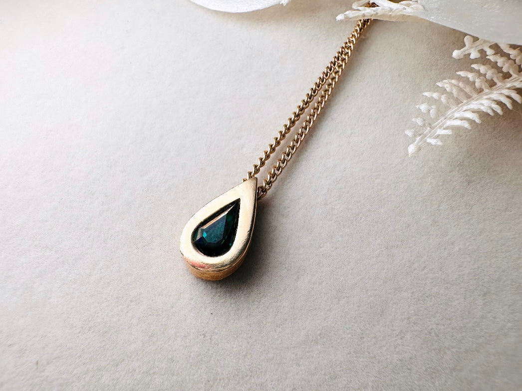 Emerald Teardrop Necklace, Dainty Austrian Crystal Raindrop Necklace in Green and Gold