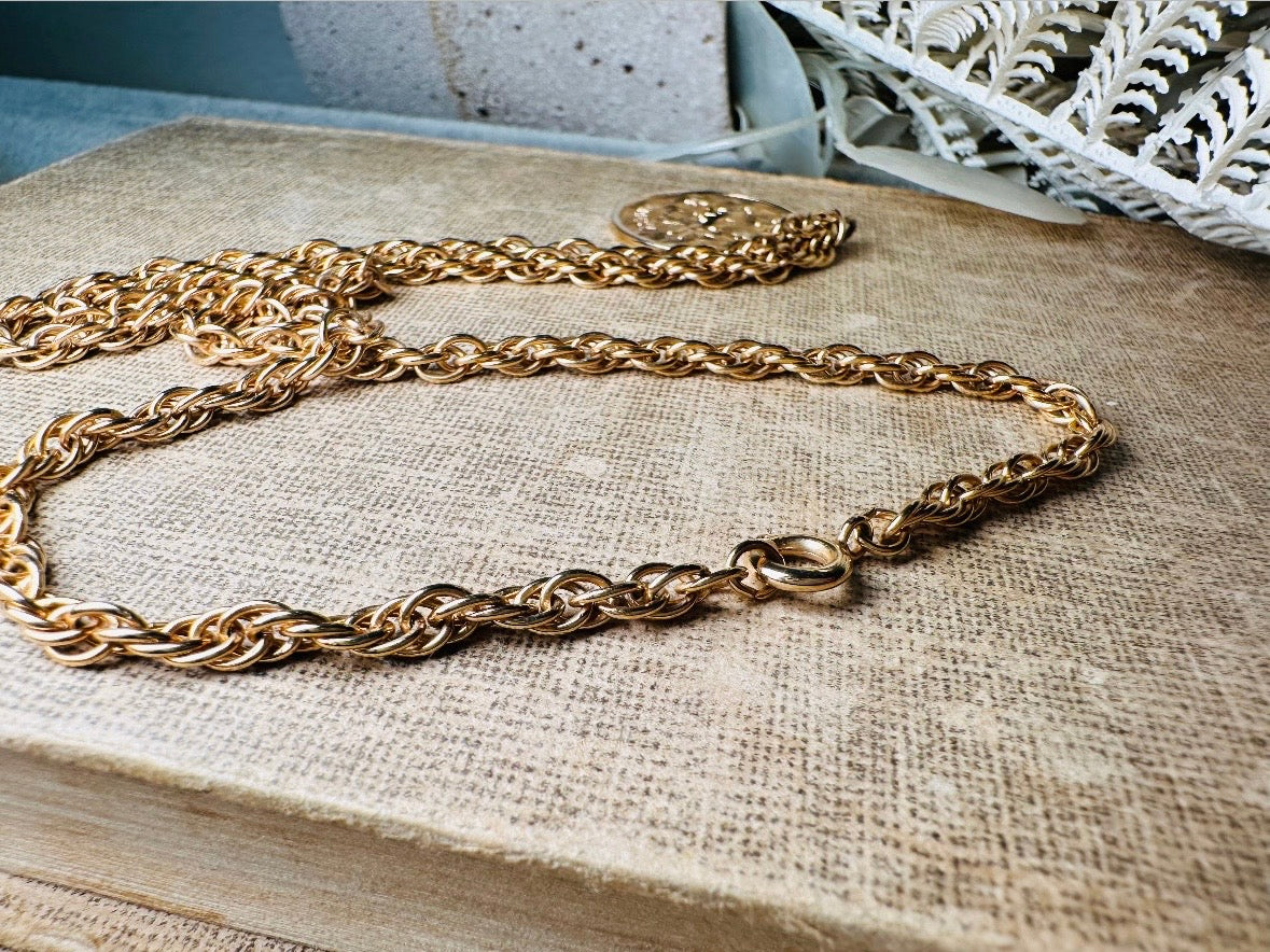 Vintage Aries Zodiac Necklace, Star Sign Astrology Necklace, Unique Birthday Necklace, 20" Long Gold Coin Aries Astrology Pendant Necklace