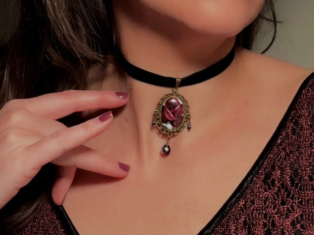 Victorian Choker with Burgundy Rose Vintage Cameo and Black Velvet Ribbon, Handmade Gothic Choker with Flower Pendant and Crystals