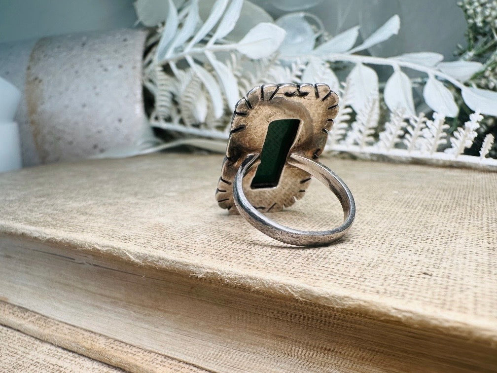 Green Stone Ring, Mexican Sterling Silver Ring, Unique Green Stone Ring, Earth Talisman Ring, Carved Curved Rectangle Boho Ring
