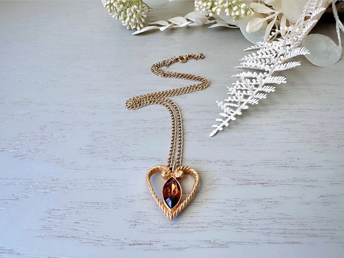 Vintage Avon Heart Necklace, Gold Heart Charm Necklace with Topaz Rhinestone, Gold Heart Pendant Necklace, VTG Chain Necklace