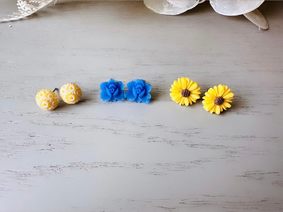 Blue and Yellow Flower Earrings Gift Set, Cute Country Floral Hypoallergenic Surgical Steel Stud Earring, Yellow Gerber Daisy Earrings FSE3