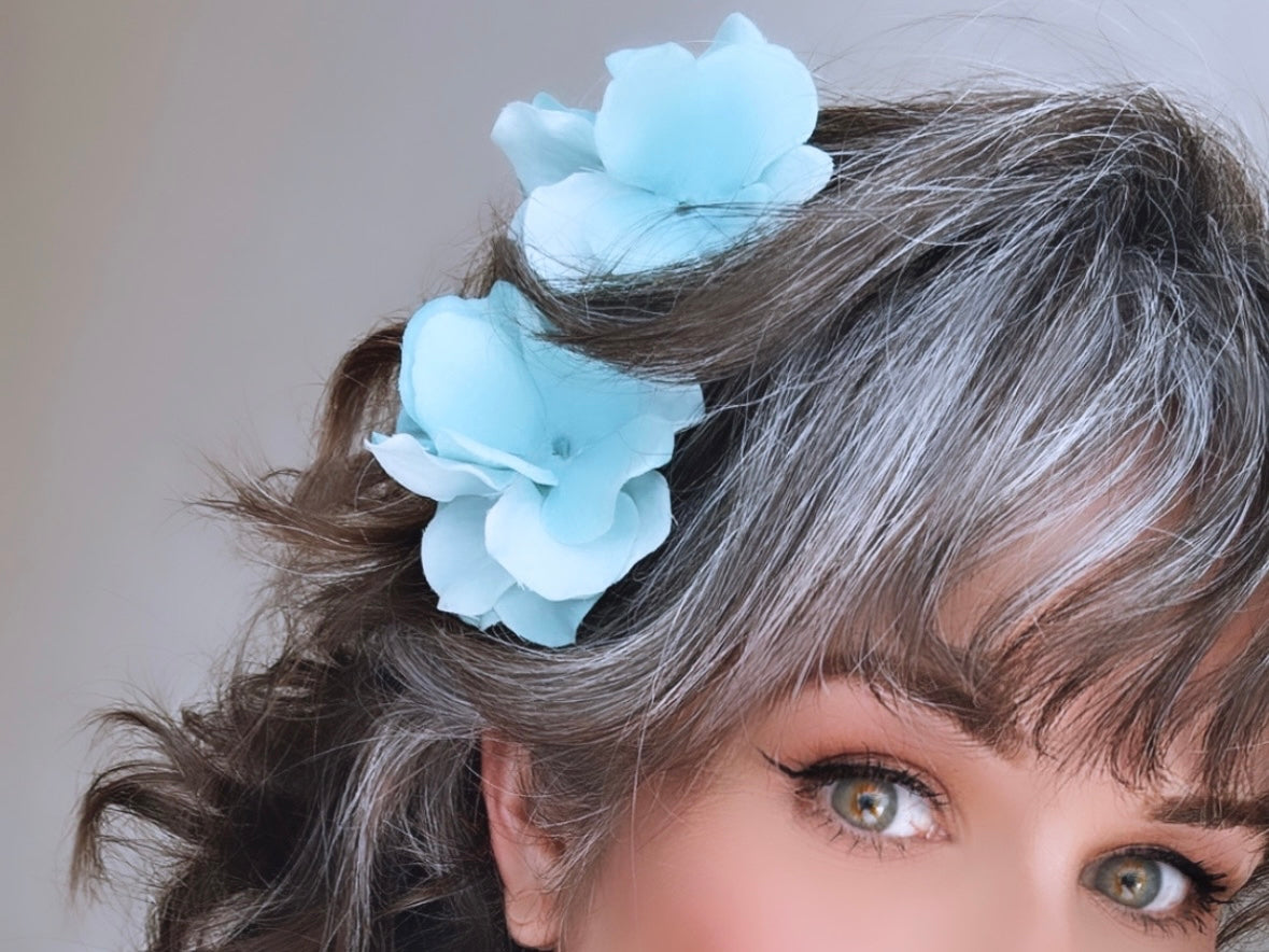 Blue Hydrangea Hair Pin, Dreamy Blue Bridal Hair Clip, Light Blue Fabric Flower Hair Accessory, Boho Romantic Floral Wedding Accessories