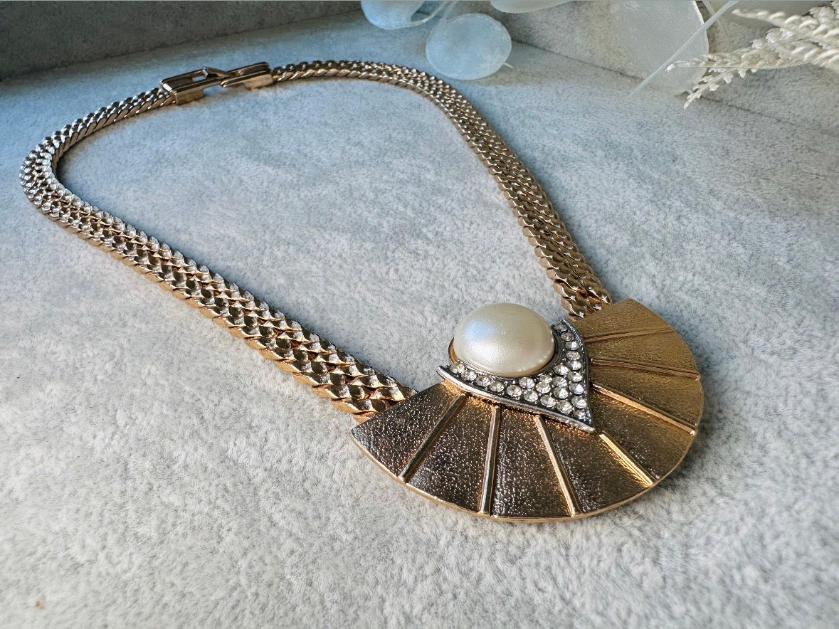 Art Deco Necklace, Vintage Park Lane Pendant Necklace w Gold Fan, 80s Pave Rhinestone Detail and Cream Pearl Cabochon, Chunky Chain Choker