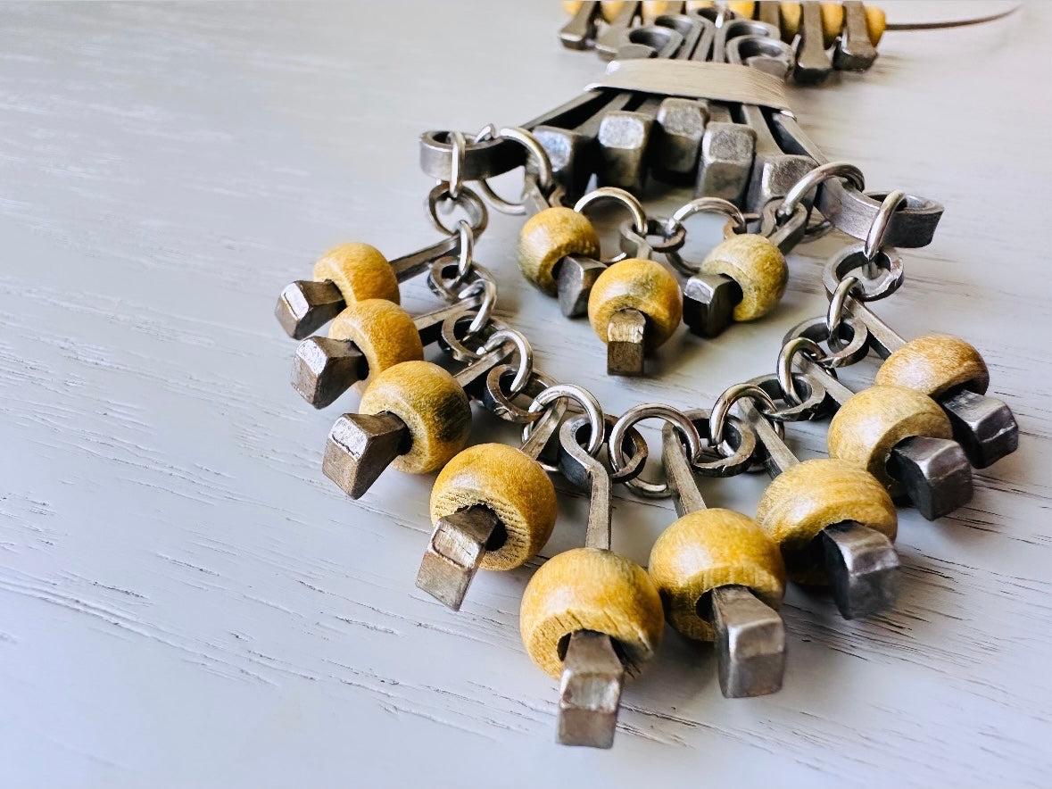 1970's Vintage Horseshoe Necklace