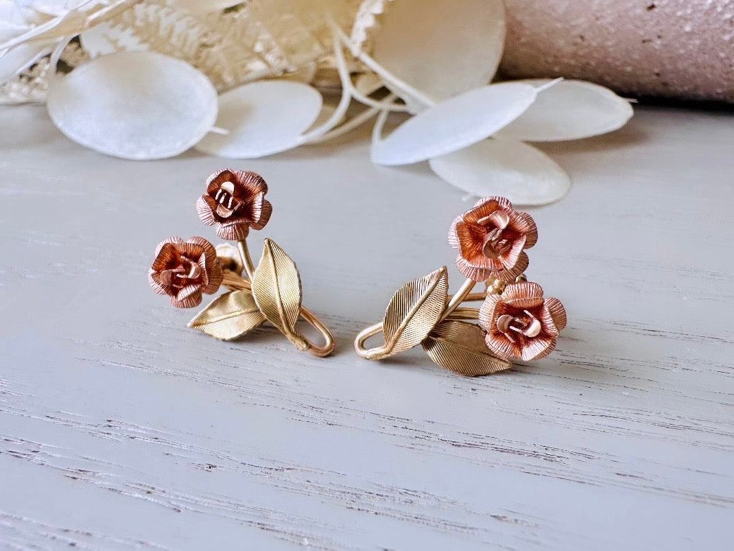 Gold Rose Earrings, Gorgeous Dainty Vintage Screwback Earrings, Sculptutal Rose Gold Leaf Mesh Rose Nonpierced Earrings, Krementz Jewelry