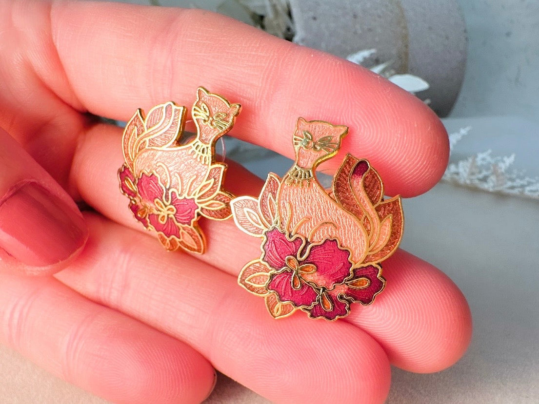 Siamese Cat Earrings, Gorgeous Floral Peach Pink and Gold Cloisonné Vintage Earrings of Cats in Flowers, Whimsical Pierced 1980s Earrings