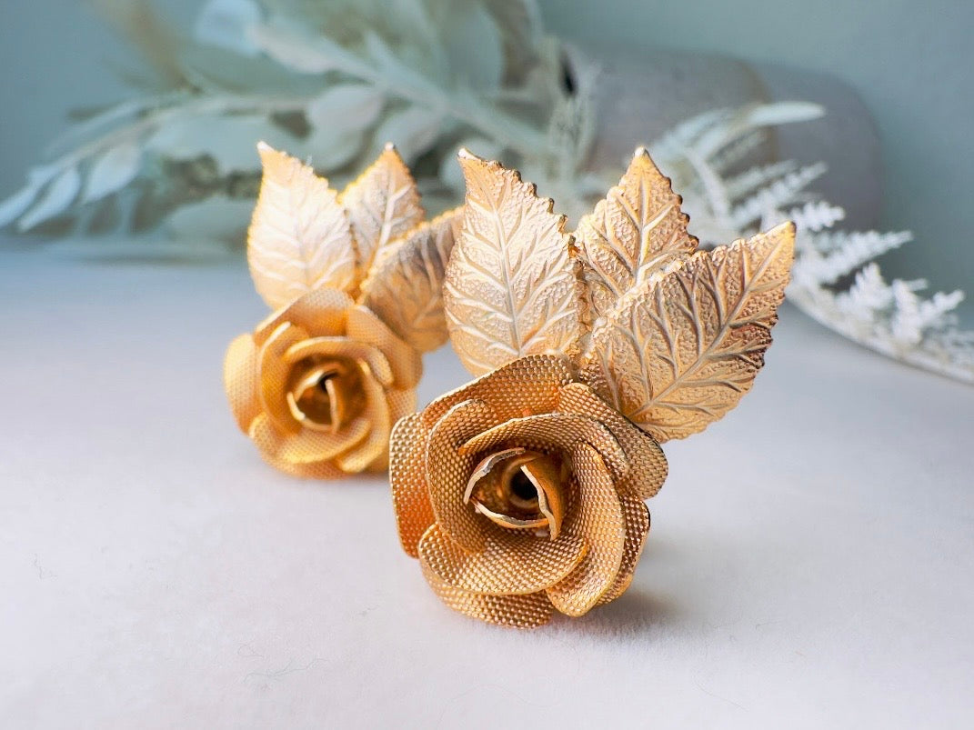 Gold Rose Earrings, Vintage 1960s Clip On Earrings, Sculptutal Gold Leaf Bridal Mesh Rose MCM 60's Clip Earrings, Designer Signed Judy Lee
