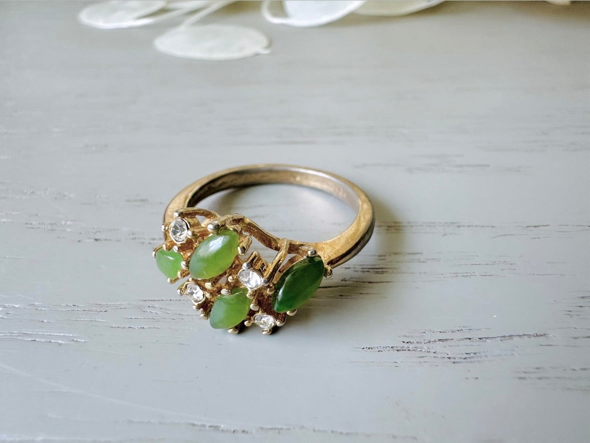 Green Vintage Cocktail Ring, 1960's Costume Fashion Ring, Gold Toned Diamond Rhinestone & Natural Green Jade Hollywood Regency Ring