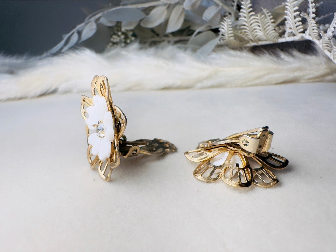 Gold Filigree Flower Earrings, 60s Vintage White and Gold Clip On Earrings