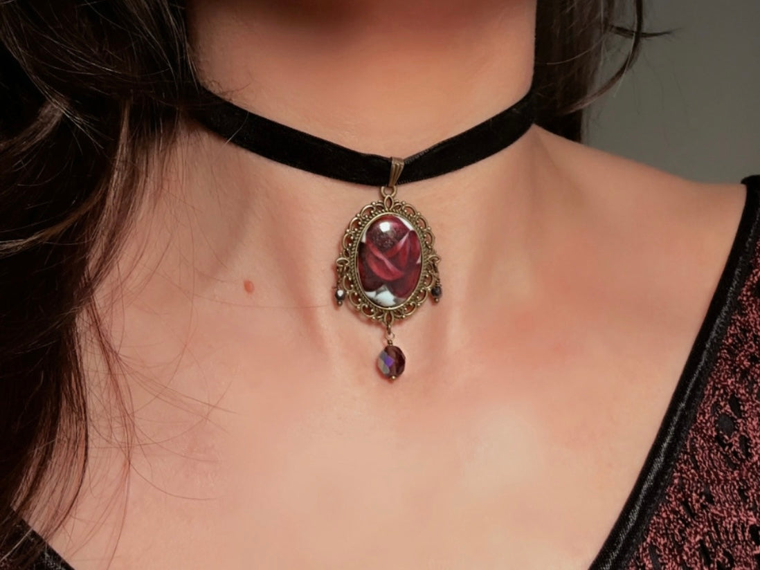Victorian Choker with Burgundy Rose Vintage Cameo and Black Velvet Ribbon, Handmade Gothic Choker with Flower Pendant and Crystals