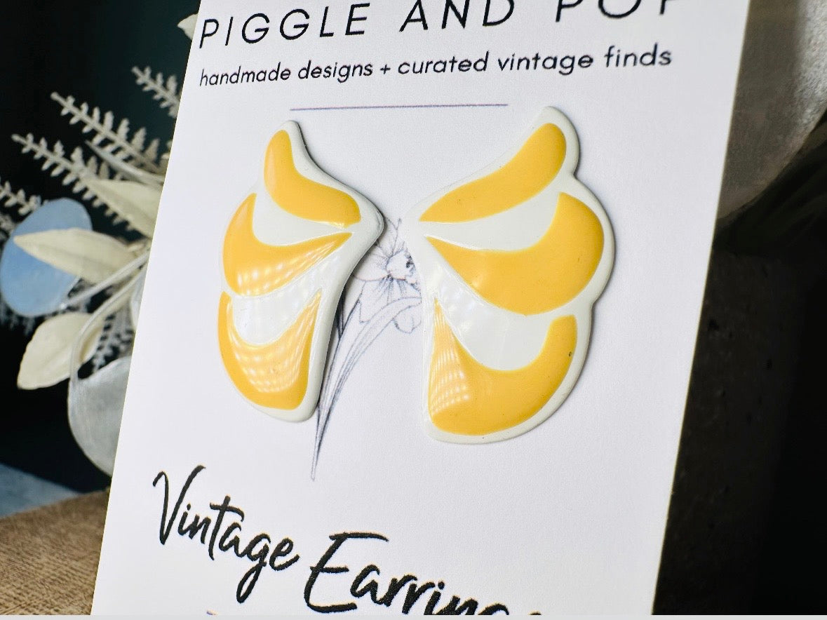 Yellow + White Wing Earrings, Vintage Pierced Earrings, Light Mustard Yellow Cute Enamel 1970s Earrings, Fun Retro Pop Vintage Earrings