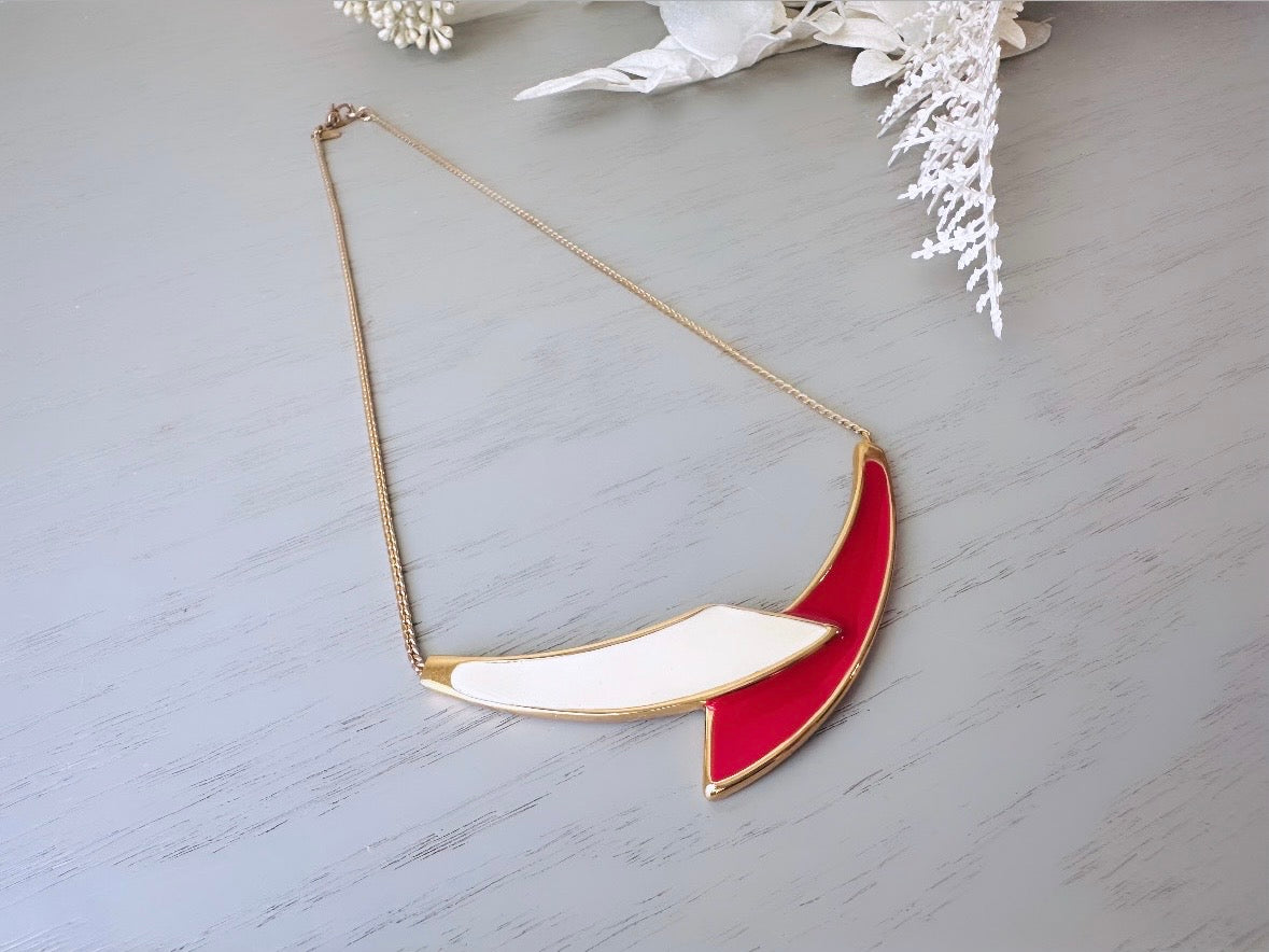 Vintage Monet Necklace in Red and Cream, Classic 80s Enamel Choker, Enameled Slinky Gold Collar Necklace, Monet 80's Geometric Bar Necklace