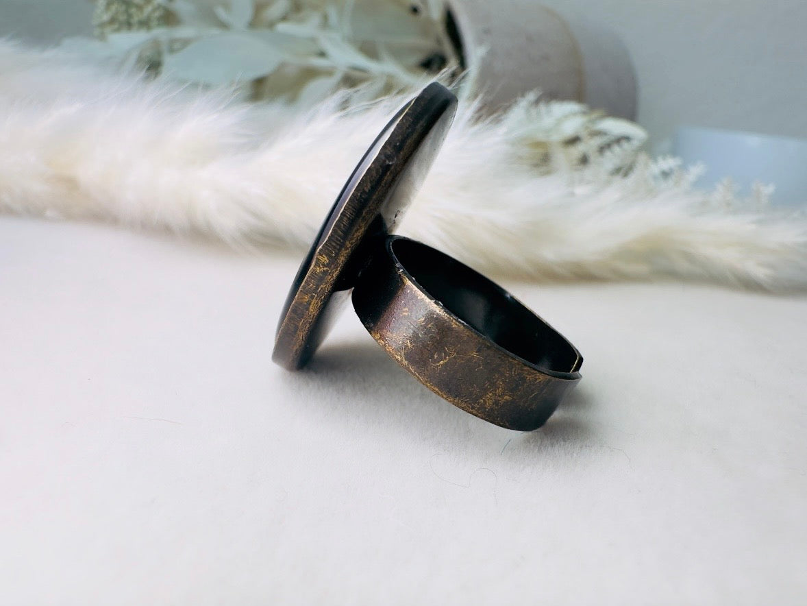 Aries Zodiac Ring, Vintage Glass Cameo Ring in Black and Gold
