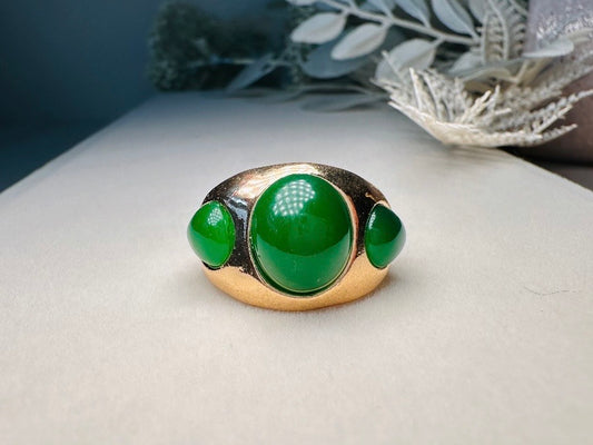 Vintage Green Cocktail Ring, Chunky Gold Ring with Three Bright Jade Cabochons, Stunning Large Statement Ring Size 9