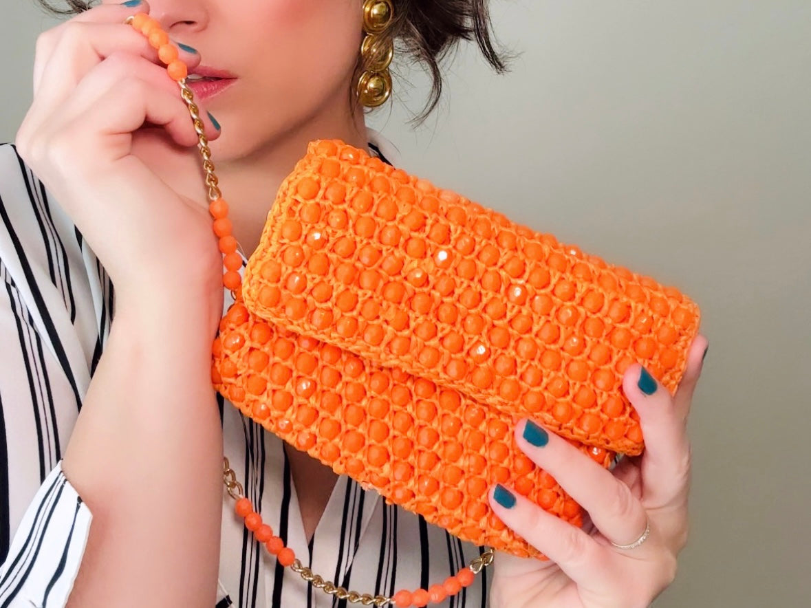 Vintage Orange Handbag, 1960s Beaded Raffia Crossbody Bag in Juicy Orange, Kiss Lock Clutch with Faceted Beaded Chain Strap, Retro 60s Mod