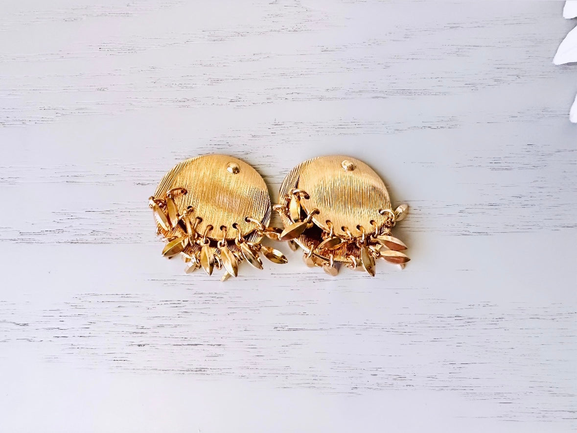 Big Shimmery Gold 1980s Clip On Earrings, Oversized Dramatic Dynamic Showstopping Earrings w Dangling Fringe Charms, Earrins with Movement