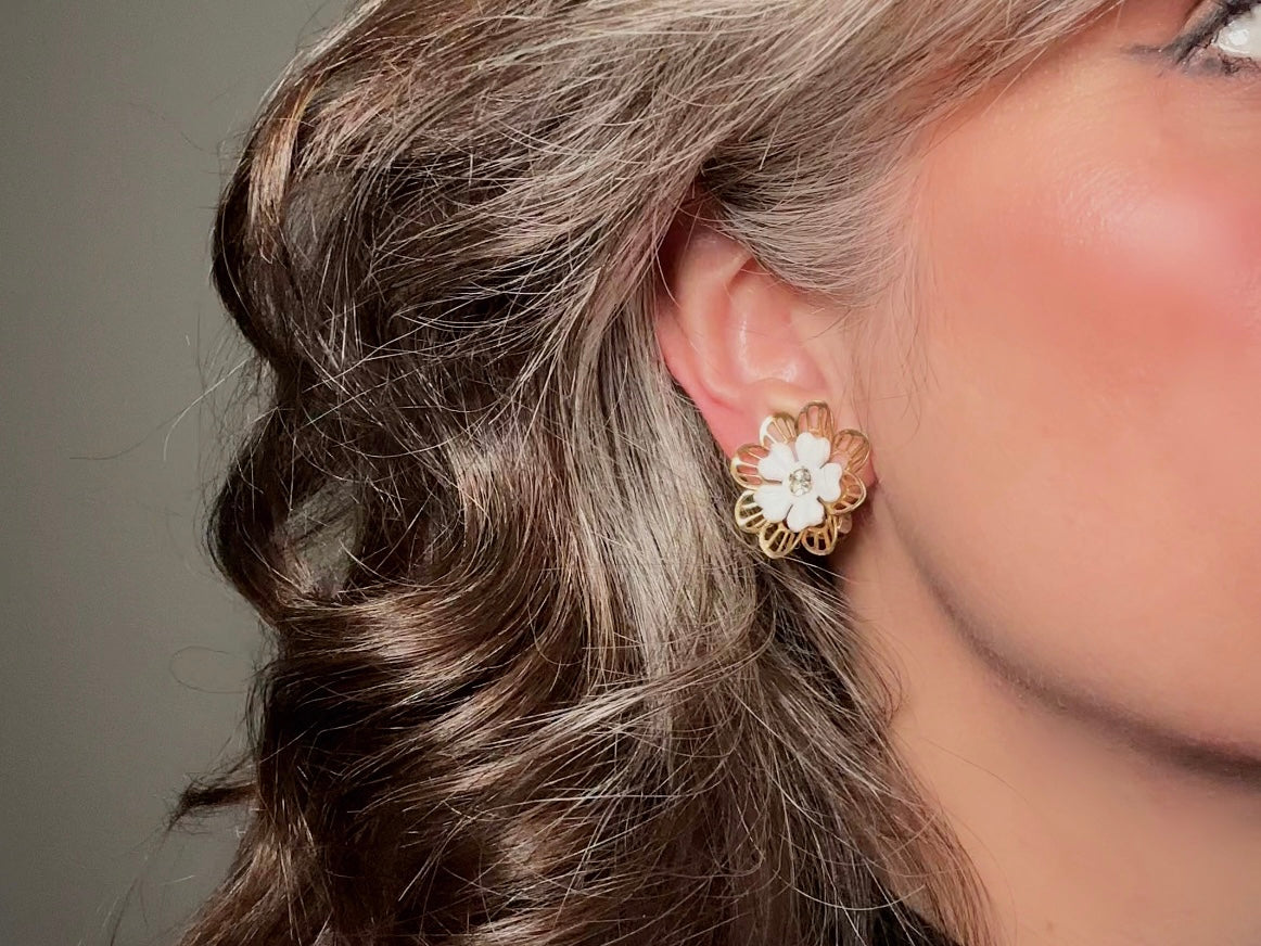 Gold Filigree Flower Earrings, 60s Vintage White and Gold Clip On Earrings