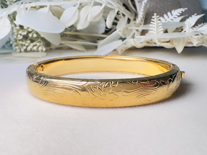 Embossed Gold Clamper Bracelet, Gorgeous Vintage Floral Hinge Bracelet