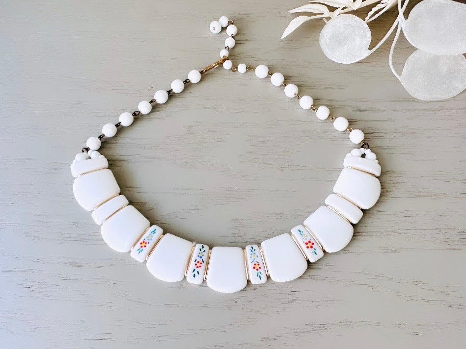 Vintage Milk Glass Choker Necklace, Gorgeous  1950s West German Jewelry Hand Painted Flowers White Vintage Necklace, Beautiful Bridal Choker