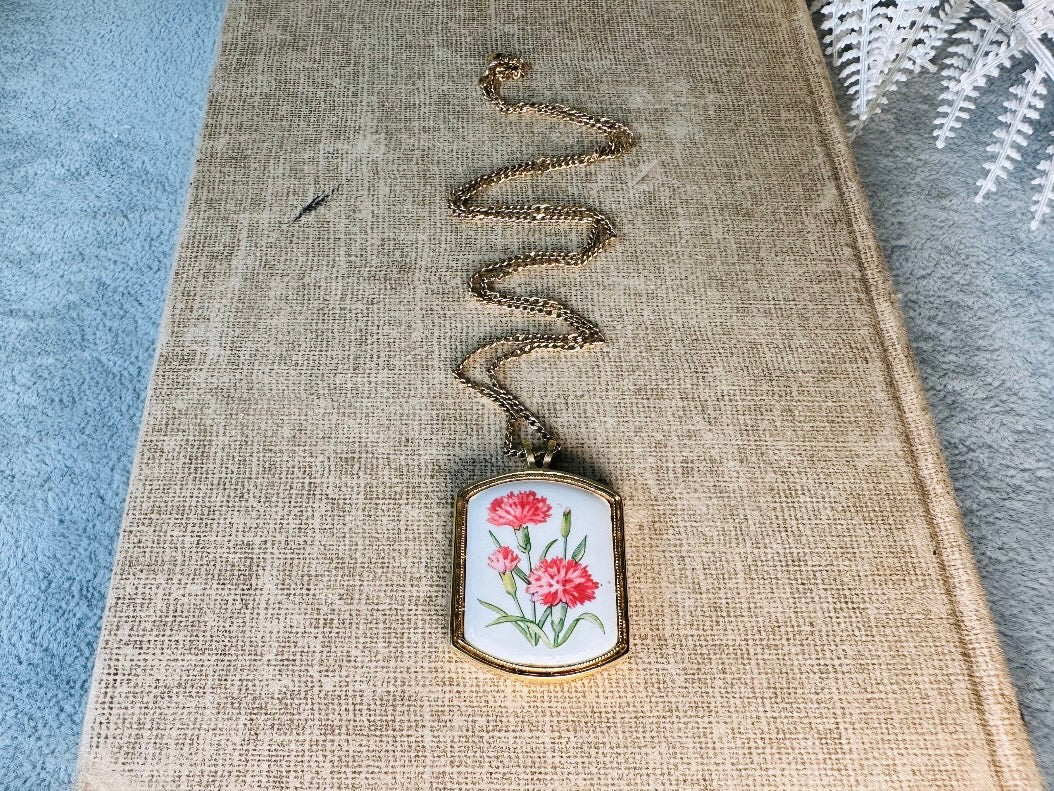 January Birthflower Necklace, Pink Carnation January Birthday Necklace, 1980 Floral Heritage Porcelain & Gold Botanical Flower Pendant