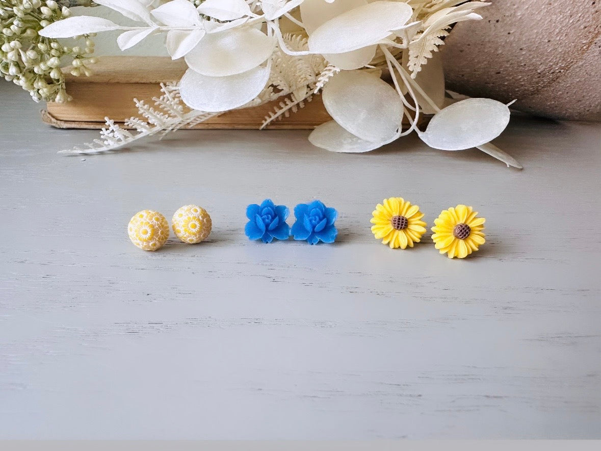 Blue and Yellow Flower Earrings Gift Set, Cute Country Floral Hypoallergenic Surgical Steel Stud Earring, Yellow Gerber Daisy Earrings FSE3